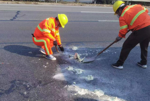 济源公路下沉注浆加固